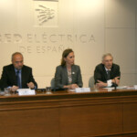Opening speech: (from left to right) Juan Francisco Alonso (REE), Eva Pagan (REE) and Victor Baptista (REN)